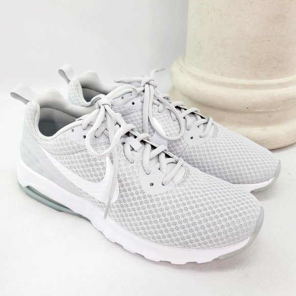 Nike Shoes - Nike Women's Air Max Motion LW Size 11